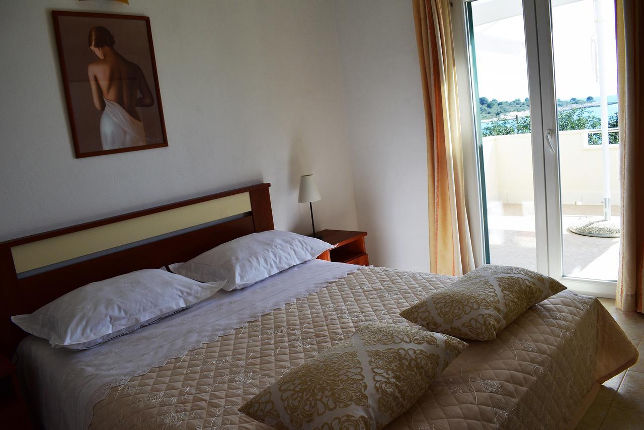 Apartment Ivica Mali Drvenik Dış mekan fotoğraf
